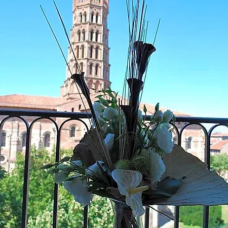 Hotel St Sernin 3*