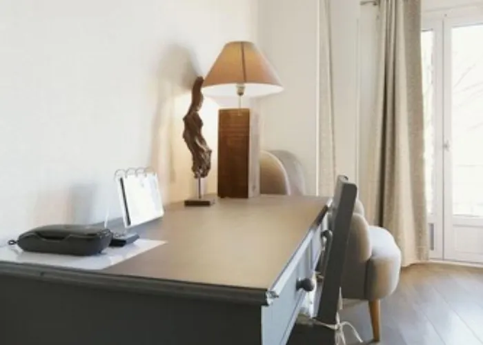 サン セルナン ホテル