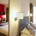 Hotel St Sernin 3*