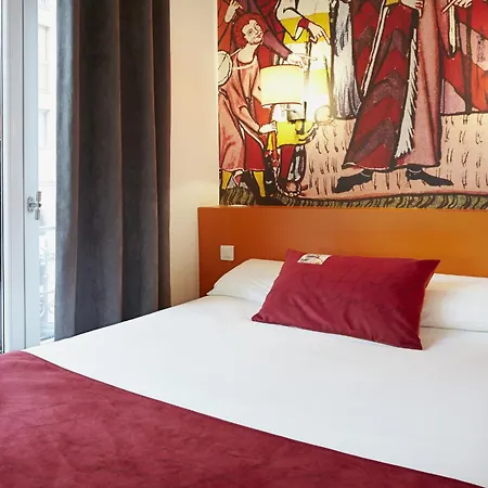 Hotel St Sernin 3*